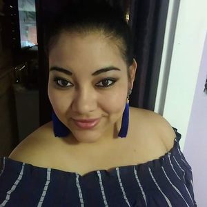 Meet your Posher, Marisol